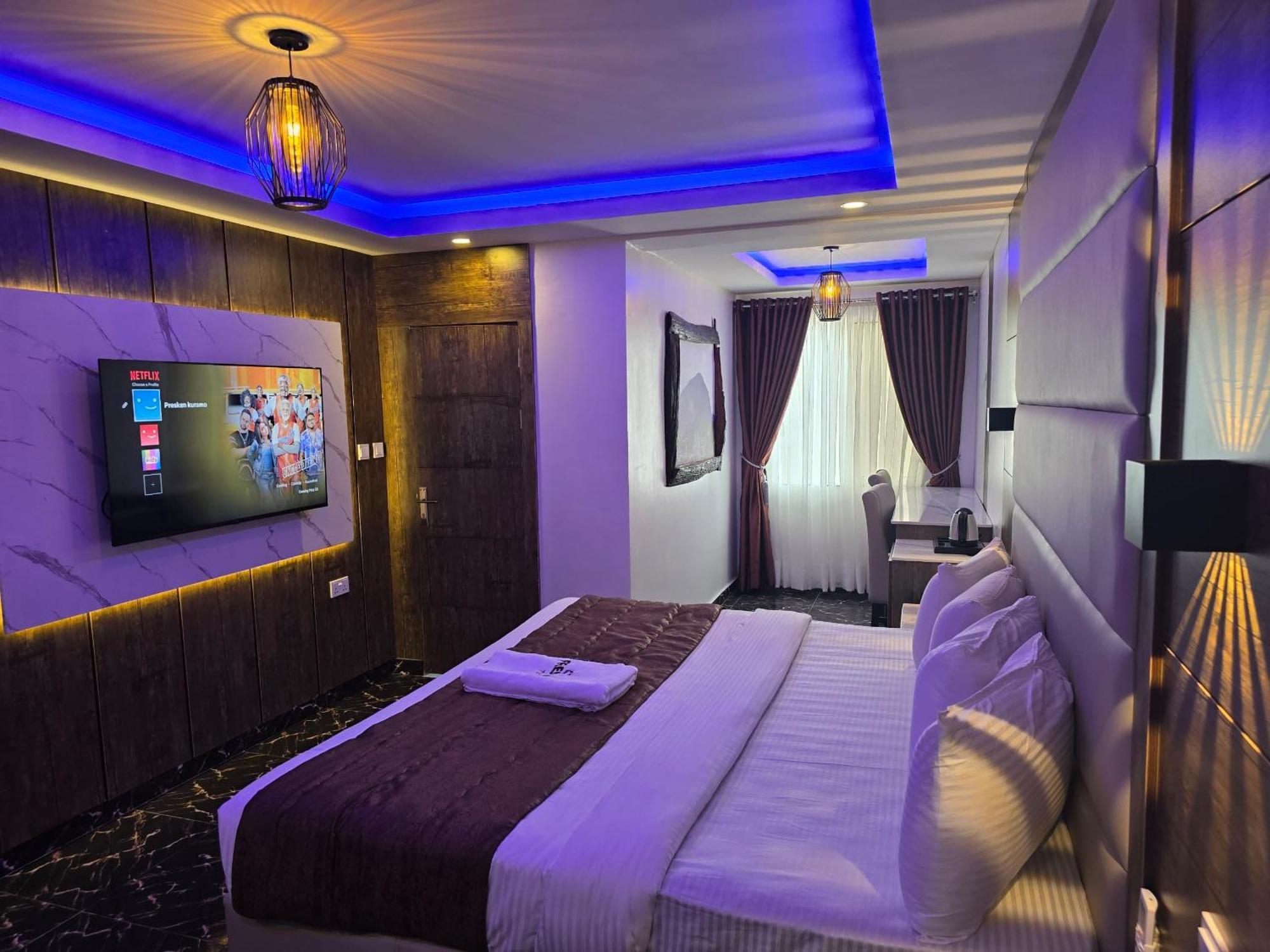 Presken Kuramo Waters Hotel Lagos Exterior photo